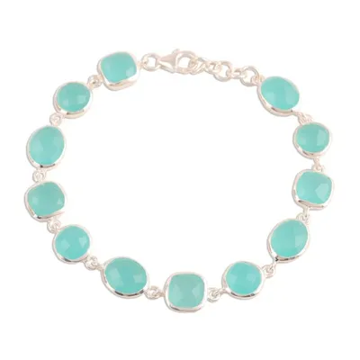 Alternate image for 31.5-Carat Aqua Blue Chalcedony Bracelet from India Dazzling Princess